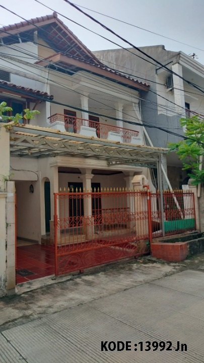 Dijual/Disewa Rumah Cempaka Putih, Luas 156 Meter, Kode :13992 Jn