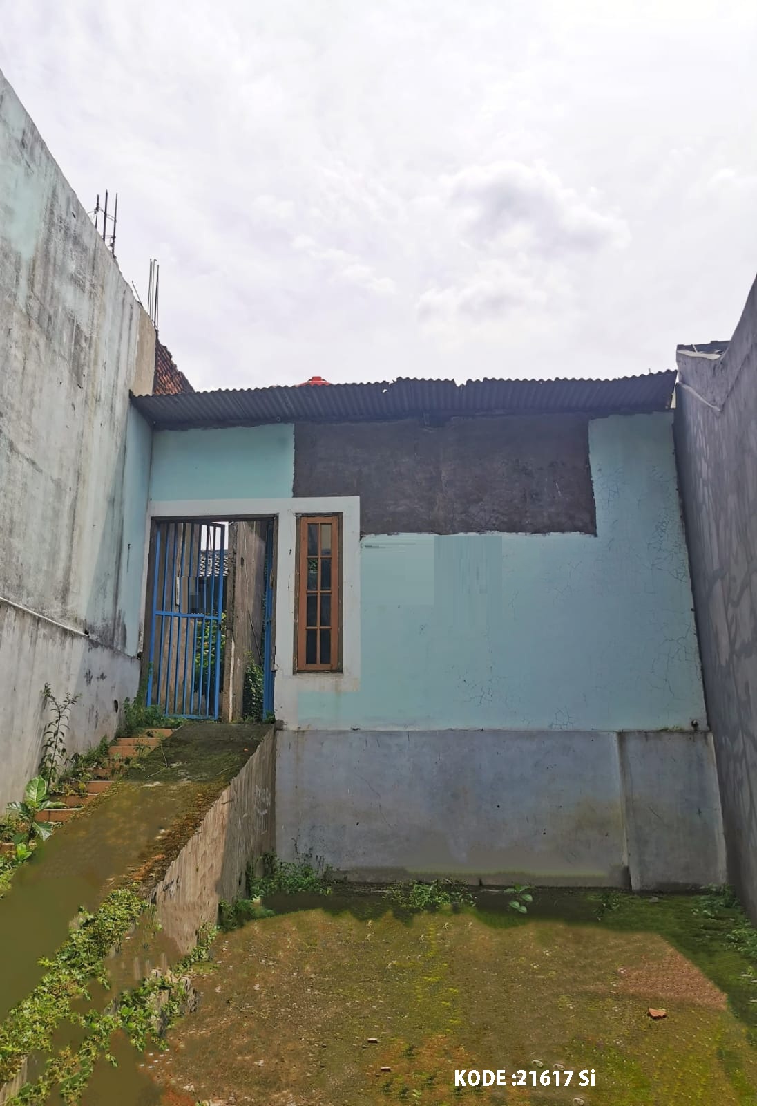 Dijual Rumah Cibinong, Kost-Kostan, Luas 500 Meter, Kode :21617 Si