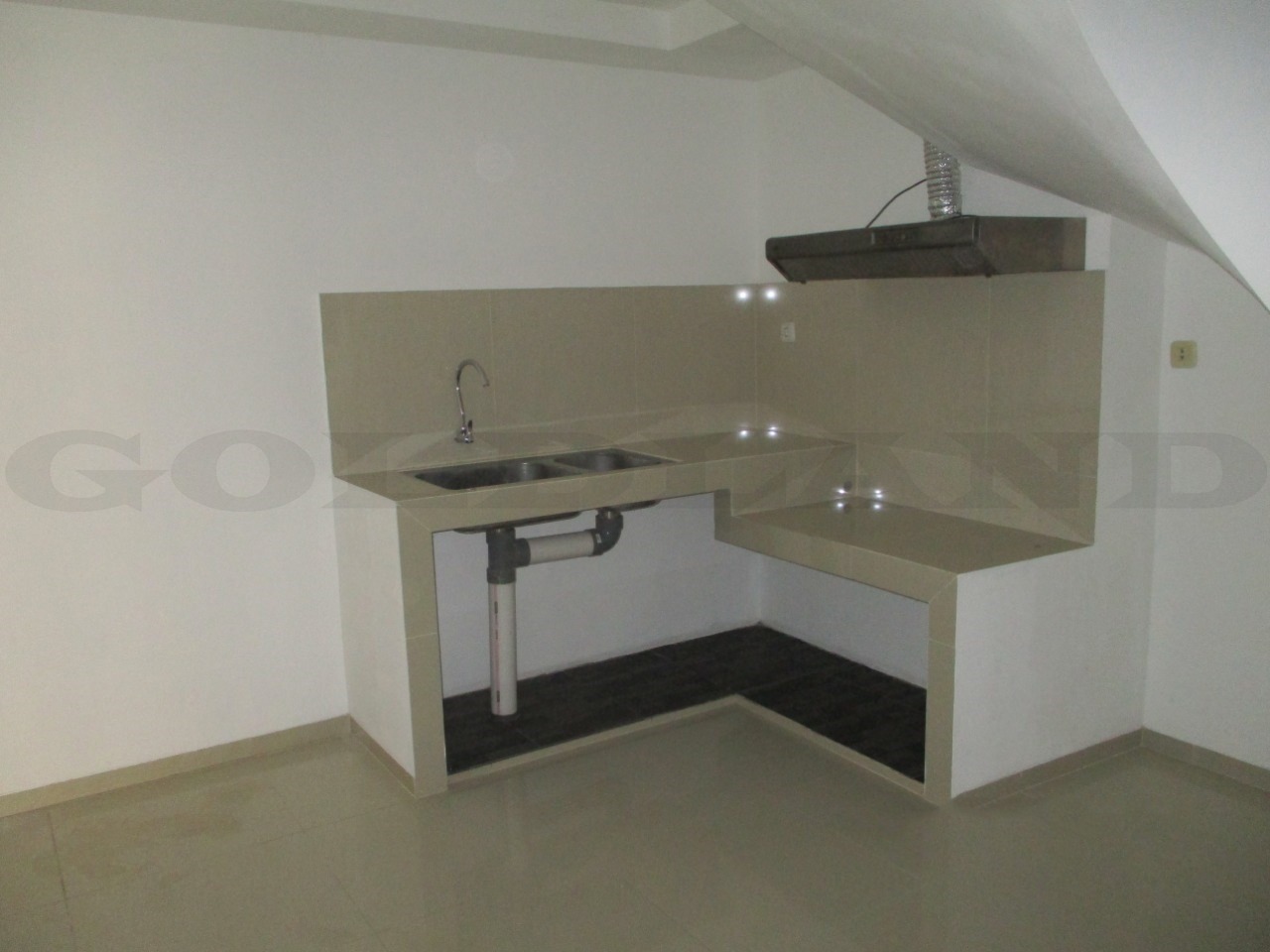 Disewa Rumah Sunter, Luas 4x17 Meter, Kode :16158 Si Gallery