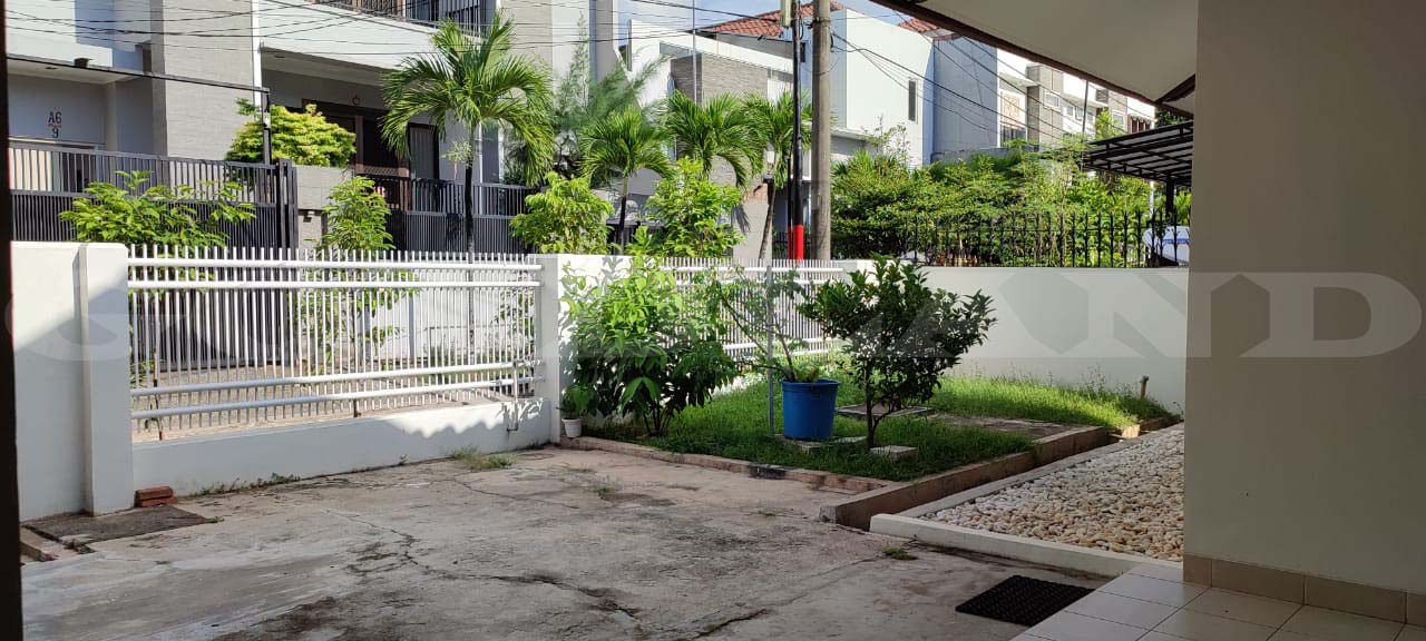 Dijual Rumah Sunter, Luas 13,5x21 Meter, Kode :16564 Si/Sm Gallery