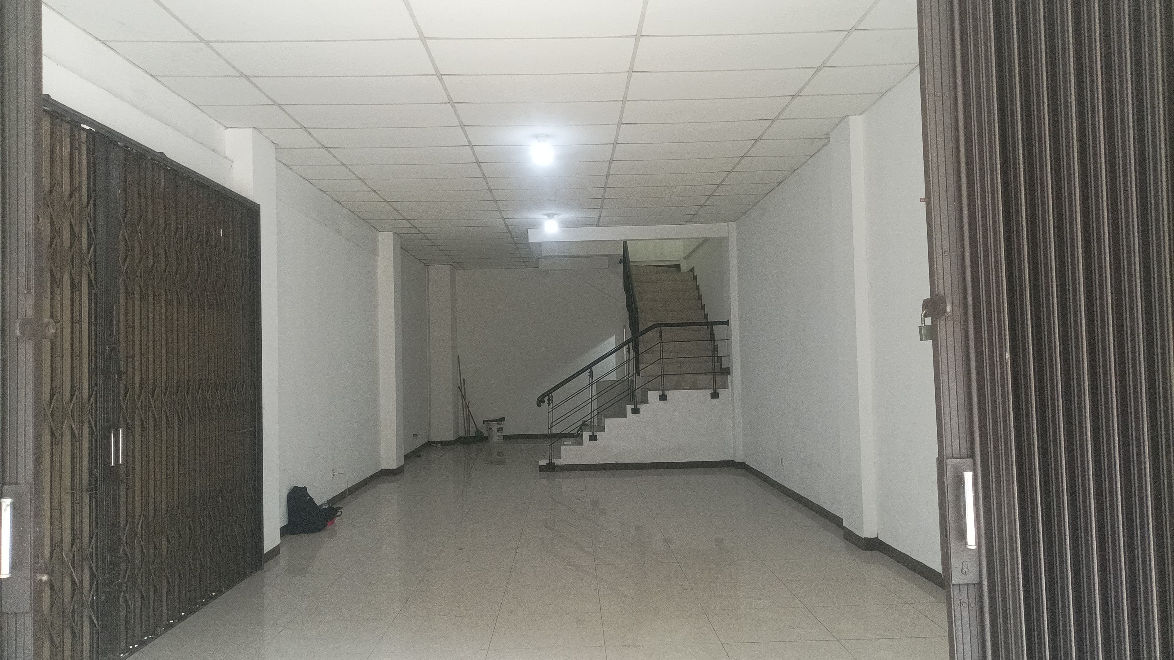 Disewa Ruko Tangerang, Luas 5x16,5 Meter, Kode :21690 Li Gallery