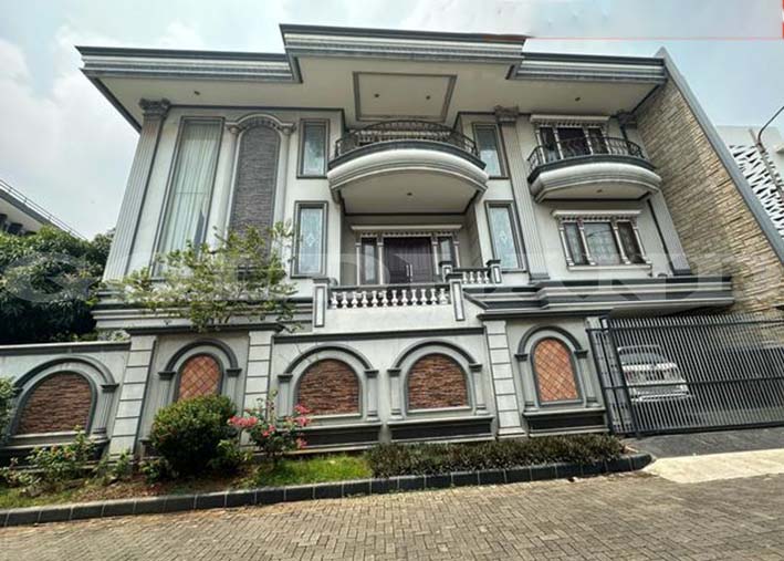 Dijual Rumah Sunter, Luas 271 Meter, Kode :20042 Si/Ha Gallery