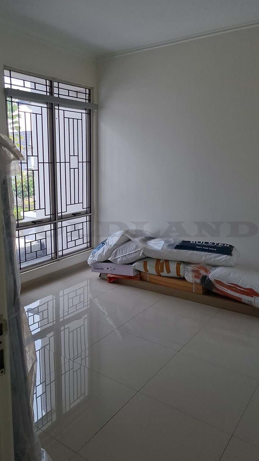 Dijual Rumah Tangerang, Full Furnish, Luas 10x20 Meter, Kode :20629 Si Gallery