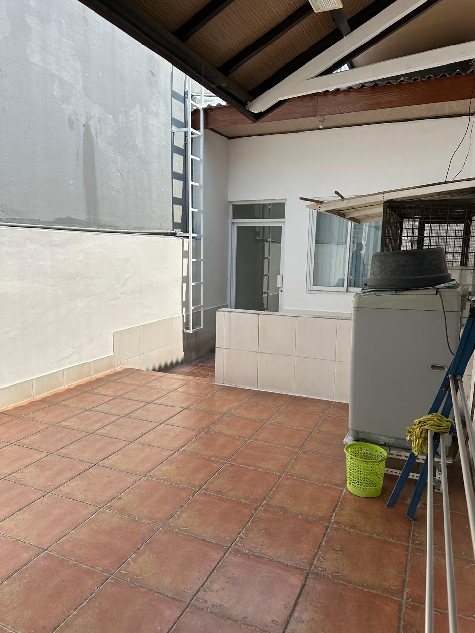 Disewa Rumah Sunter, Semi Furnish, Luas 14x27 Meter, Kode :21109 Ta Gallery