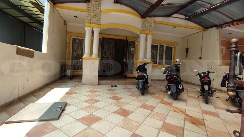 Dijual Rumah Sunter, Semi Furnish, Luas 8x21,5 Meter, Kode :18962 Si/Sm Gallery