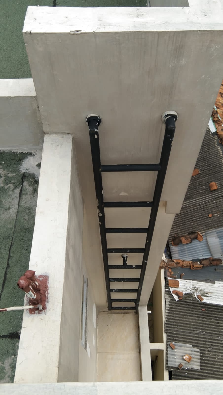 Dijual/Disewa Ruko Pesanggrahan, Strategis, Luas 147 Meter, Kode :21677 Wb/Br Gallery