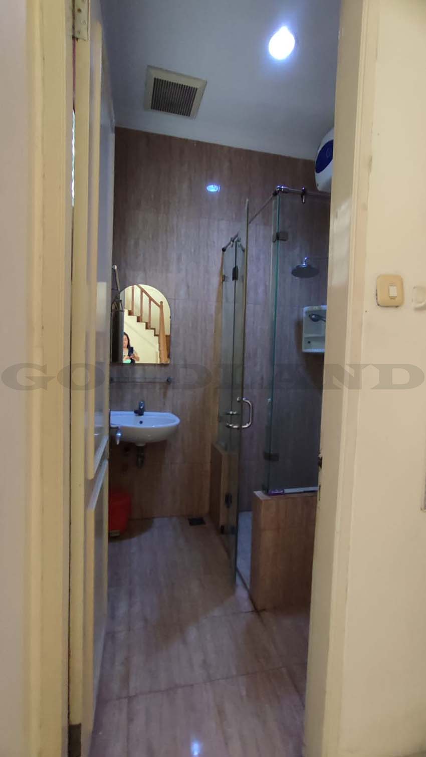 Dijual Rumah Sunter, Semi Furnish, Luas 8x21,5 Meter, Kode :18962 Si/Sm Gallery