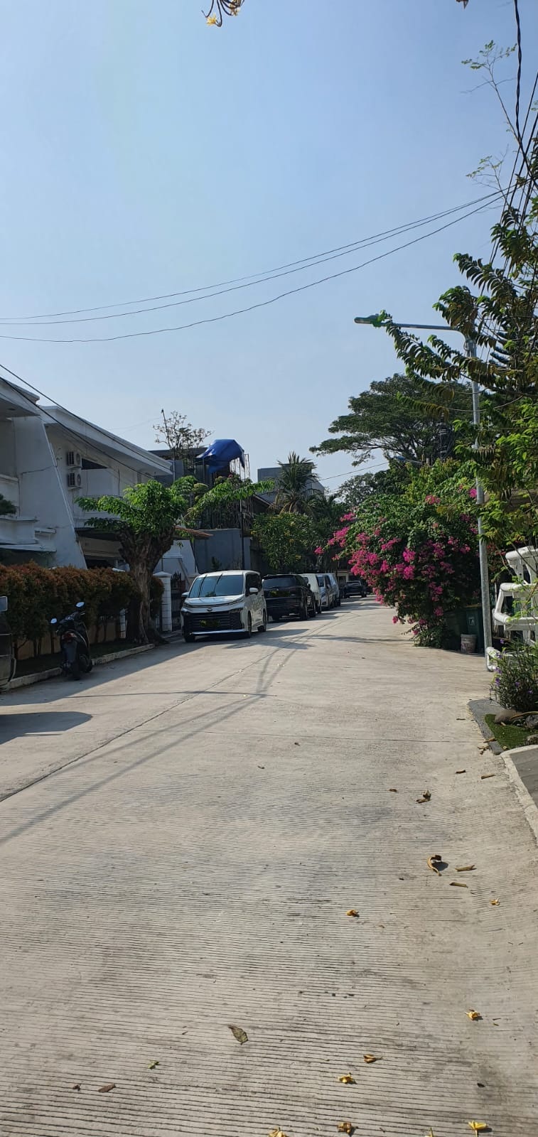 Dijual Rumah Kelapa Gading, Luas 16x20 Meter, Kode :21639 Br/Wb Gallery