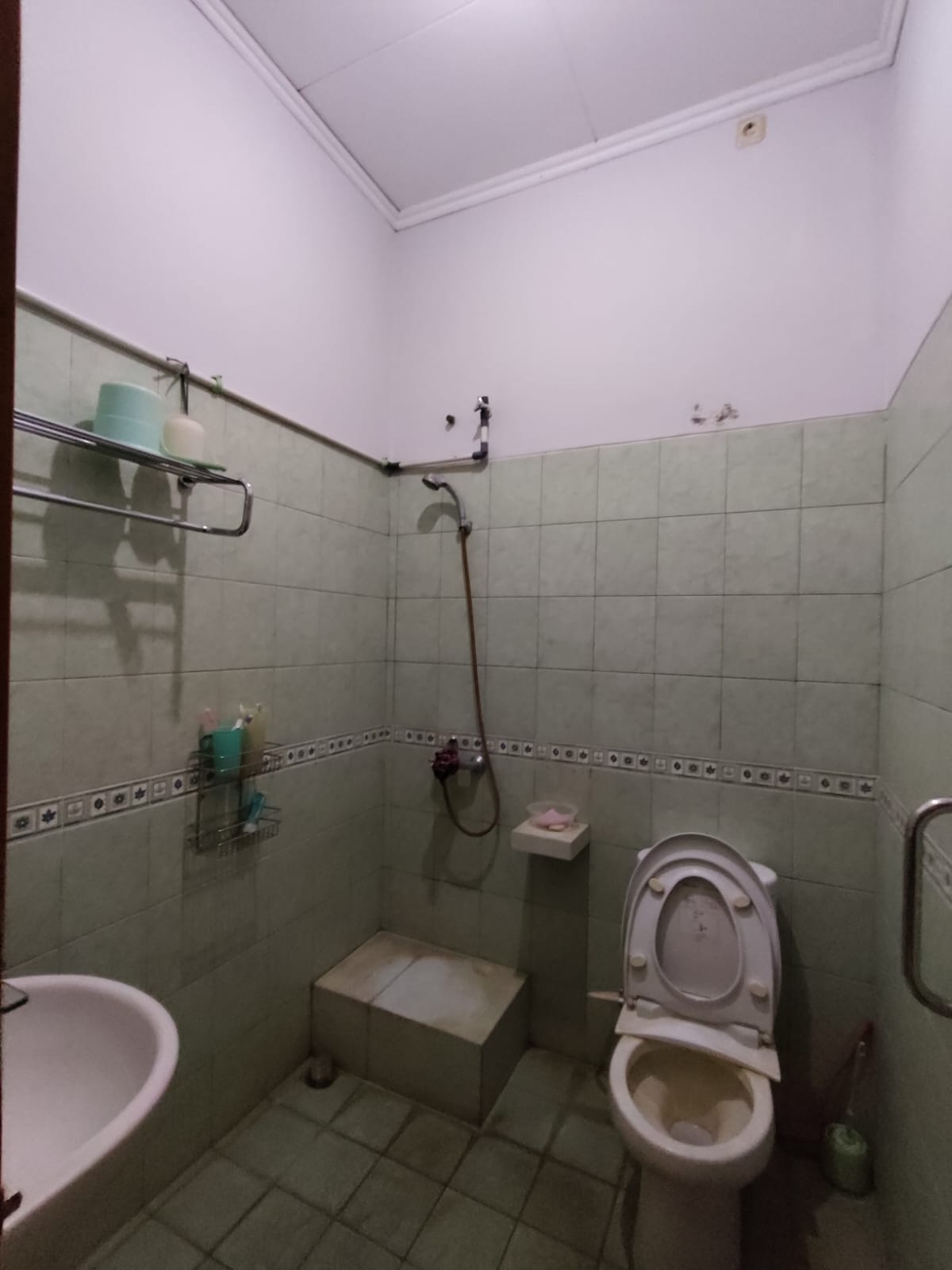 Rumah Dijual Kayu Putih, Luas 6x15 Meter, Kode :20966 Ha Gallery