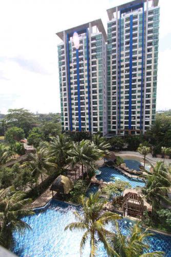 Dijual Apartemen Hampton Park, Semi Furnish, Luas 170 Meter, Kode :21688 Wb/Br Gallery