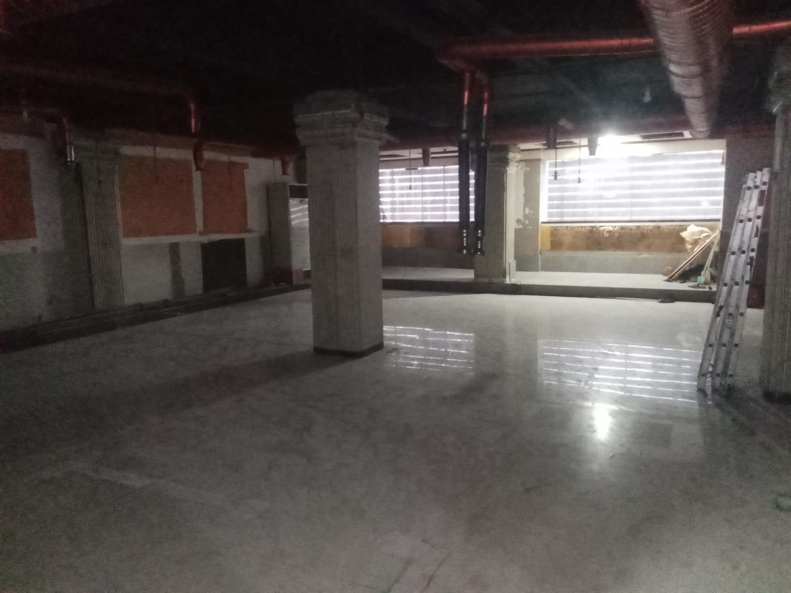 Disewa Ruko Gandeng Kelapa Gading, Luas 243 Meter, Kode :21649 Br/Wb Gallery
