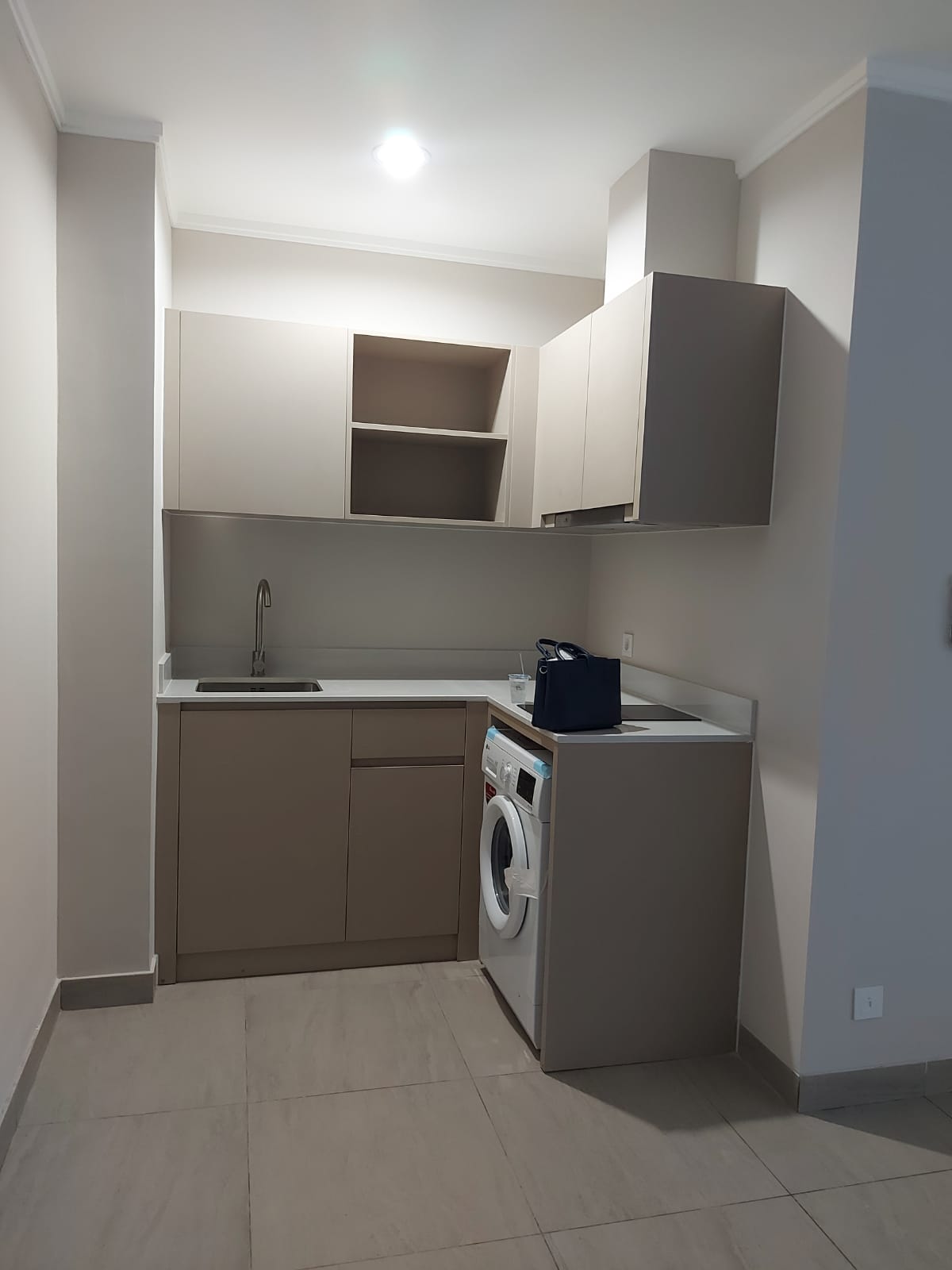 Disewa Apartemen Menara Jakarta, Furnish, Luas 49 Meter, Kode :18113 Si Gallery