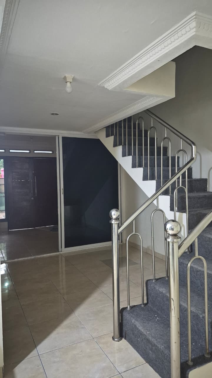 Dijual/Disewa Rumah Sunter, Luas 6x18 Meter, Kode :20885 Jn Gallery