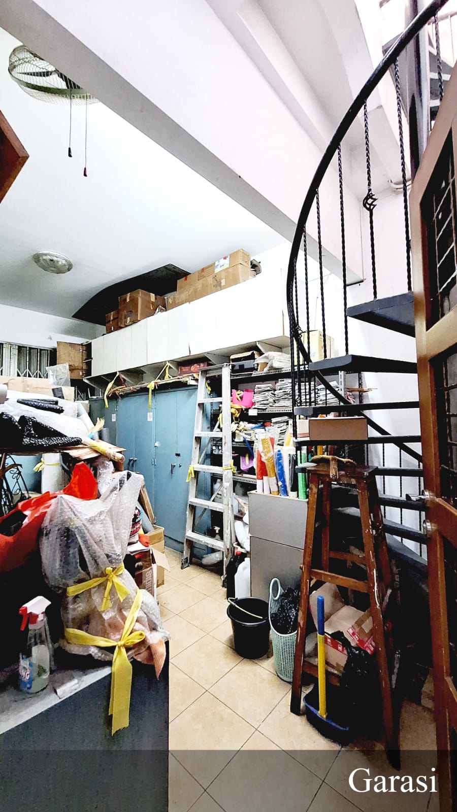 Dijual Rumah Sunter, Semi Furnish, Luas 18x15 Meter, Kode :21560 He/Ata Gallery