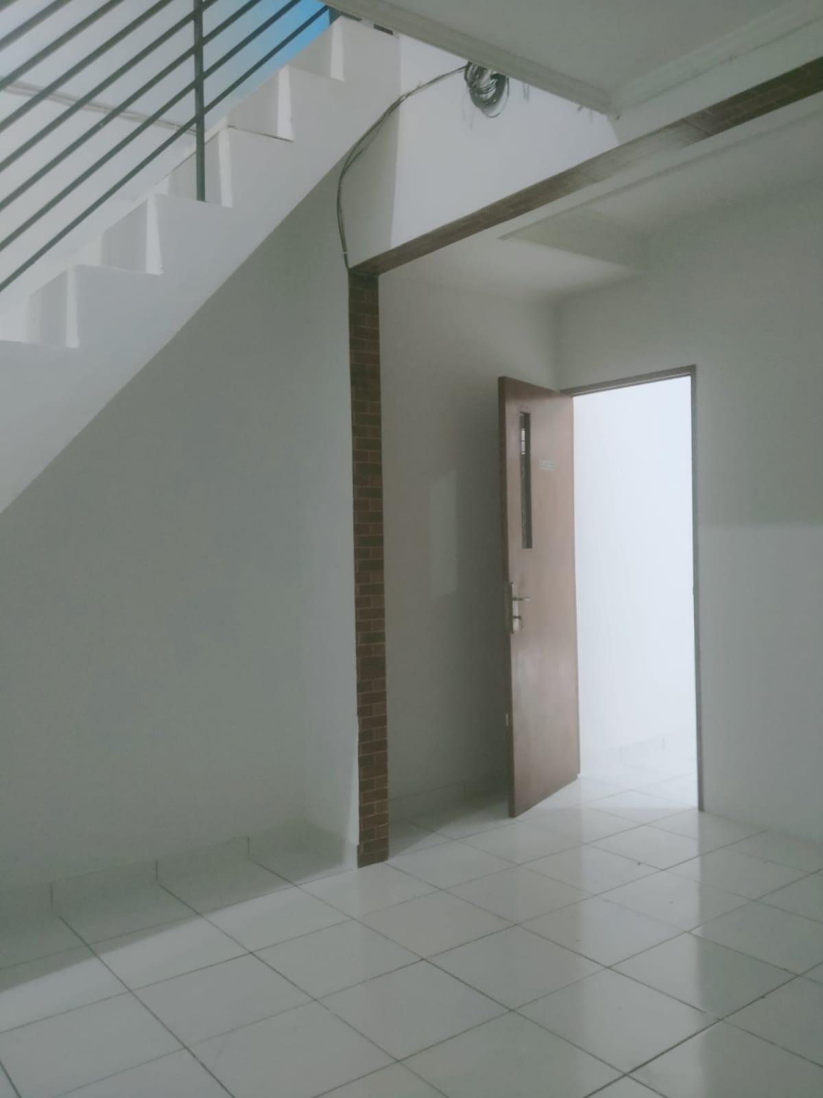 Disewa Ruko Harapan Indah, Luas 4x20 Meter, Kode :20964 Ha/Wb Gallery