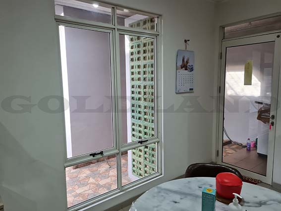 Dijual Rumah Tangerang, Full Furnish, Luas 10x20 Meter, Kode :20629 Si Gallery