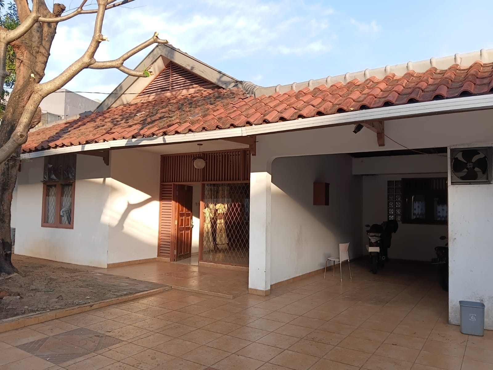 Disewa Rumah Sunter, Luas 415 Meter, Kode :16226 Br Gallery