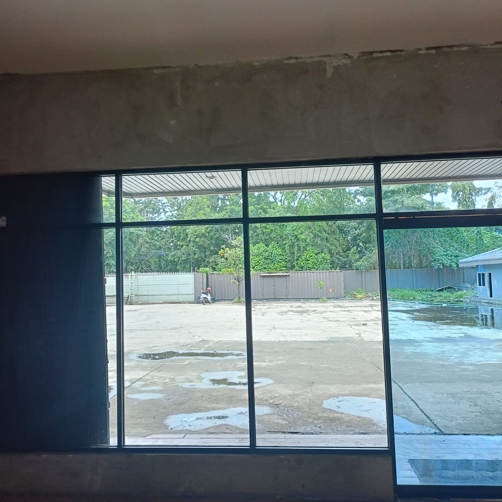 Disewa Gudang Pegangsaan Dua, Strategis, Luas -/+ 8.000 Meter, Kode:21630 Br/Wb Gallery