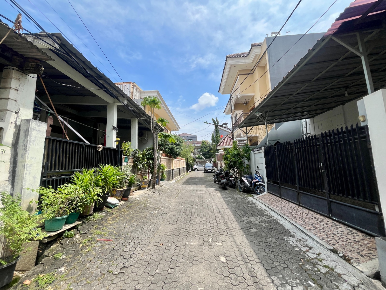 Dijual Rumah Sunter, Luas 8,22x15 Meter, Kode :20769 He Gallery