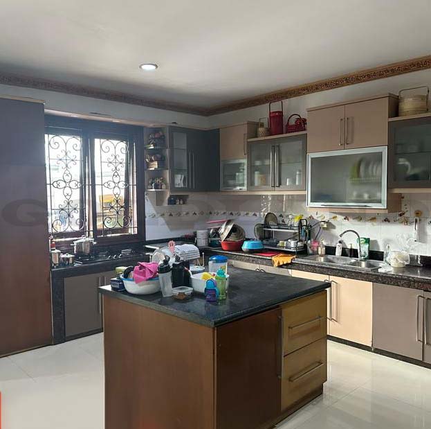 Dijual Rumah Sunter, Luas 271 Meter, Kode :20042 Si/Ha Gallery