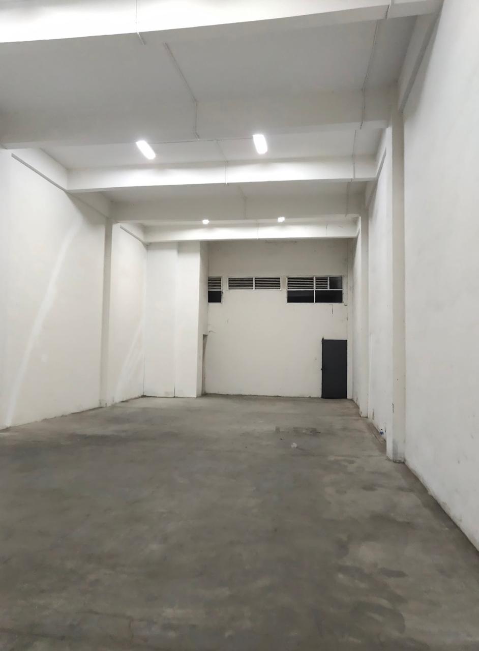 Gudang Disewa Ancol, Luas 8x44 Meter, Kode :21607 Ad Gallery