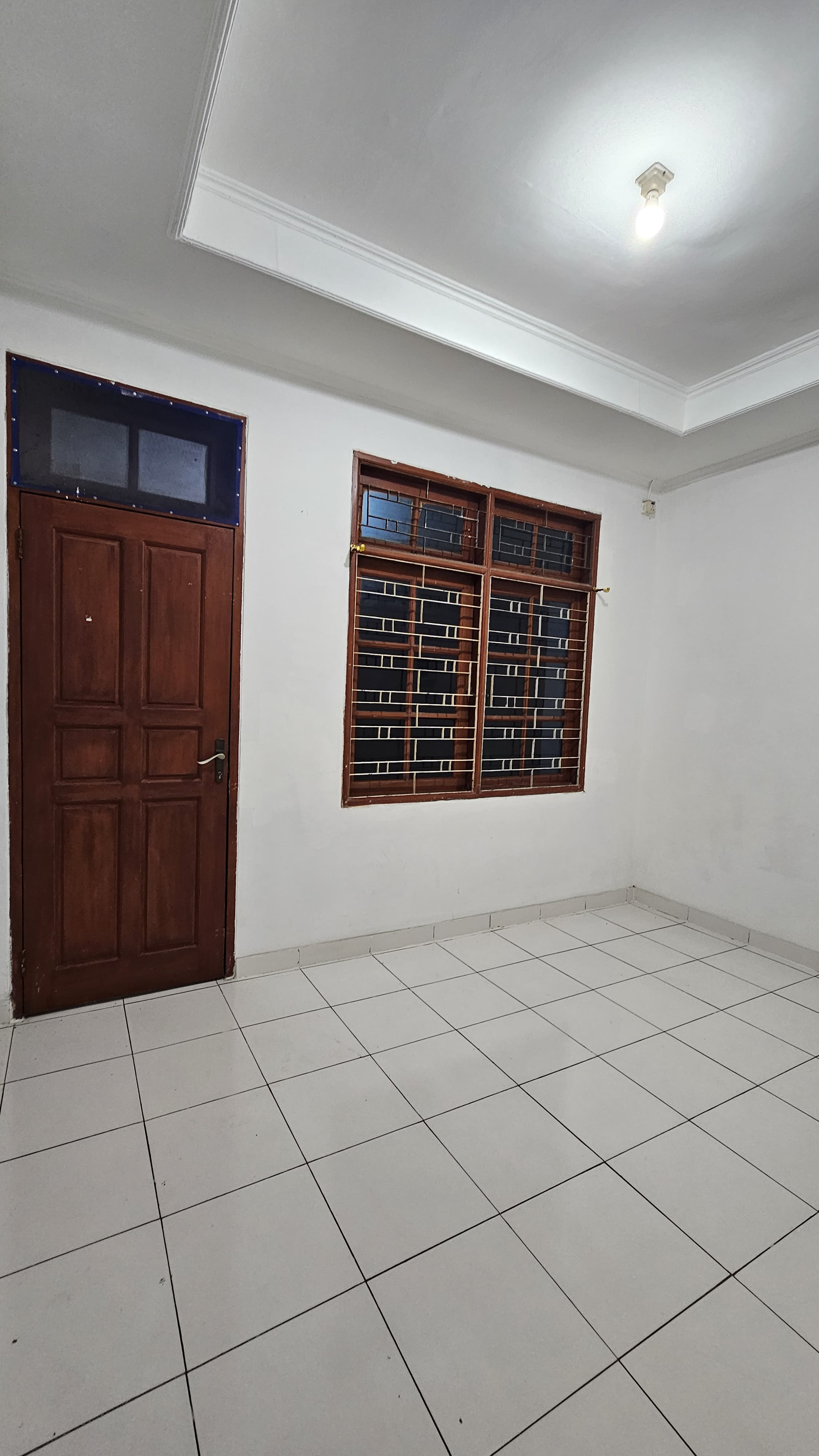 Disewa Ruko Harapan Indah, Luas 4x20 Meter, Kode :20964 Ha/Wb Gallery