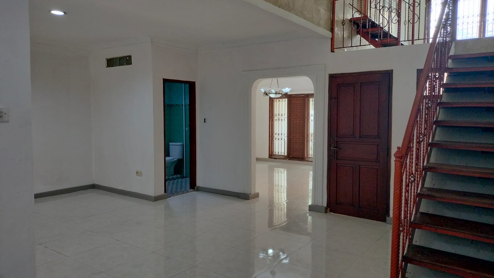 Dijual/Disewa Rumah Cempaka Putih, Luas 156 Meter, Kode :13992 Jn Gallery