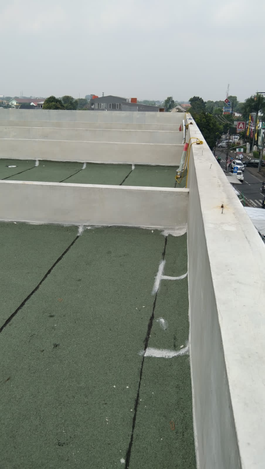 Dijual/Disewa Ruko Pesanggrahan, Strategis, Luas 137 Meter, Kode :21678 Wb/Br Gallery
