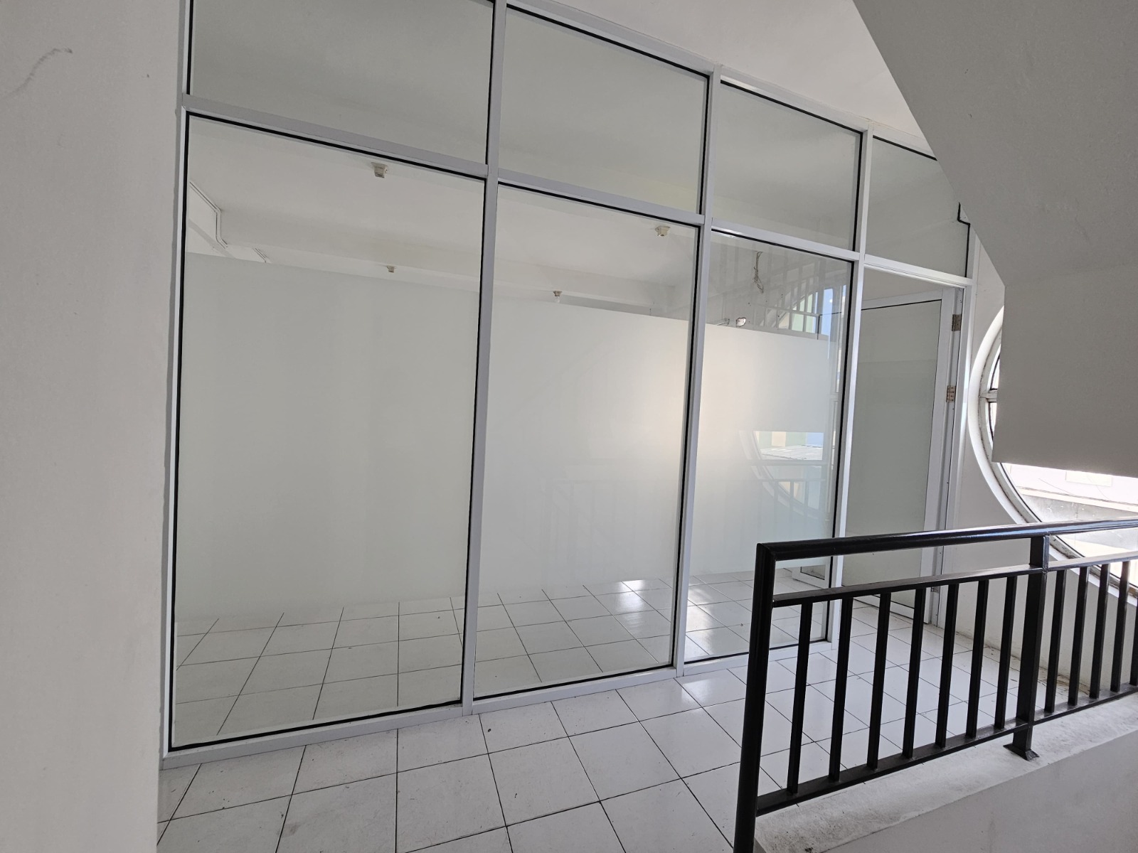 Disewa Gudang PIK, Luas 131 Meter, Kode :20862 Ad Gallery